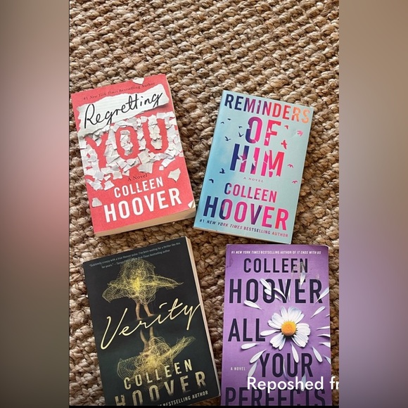 colleen hoover set of books - Picture 1 of 1
